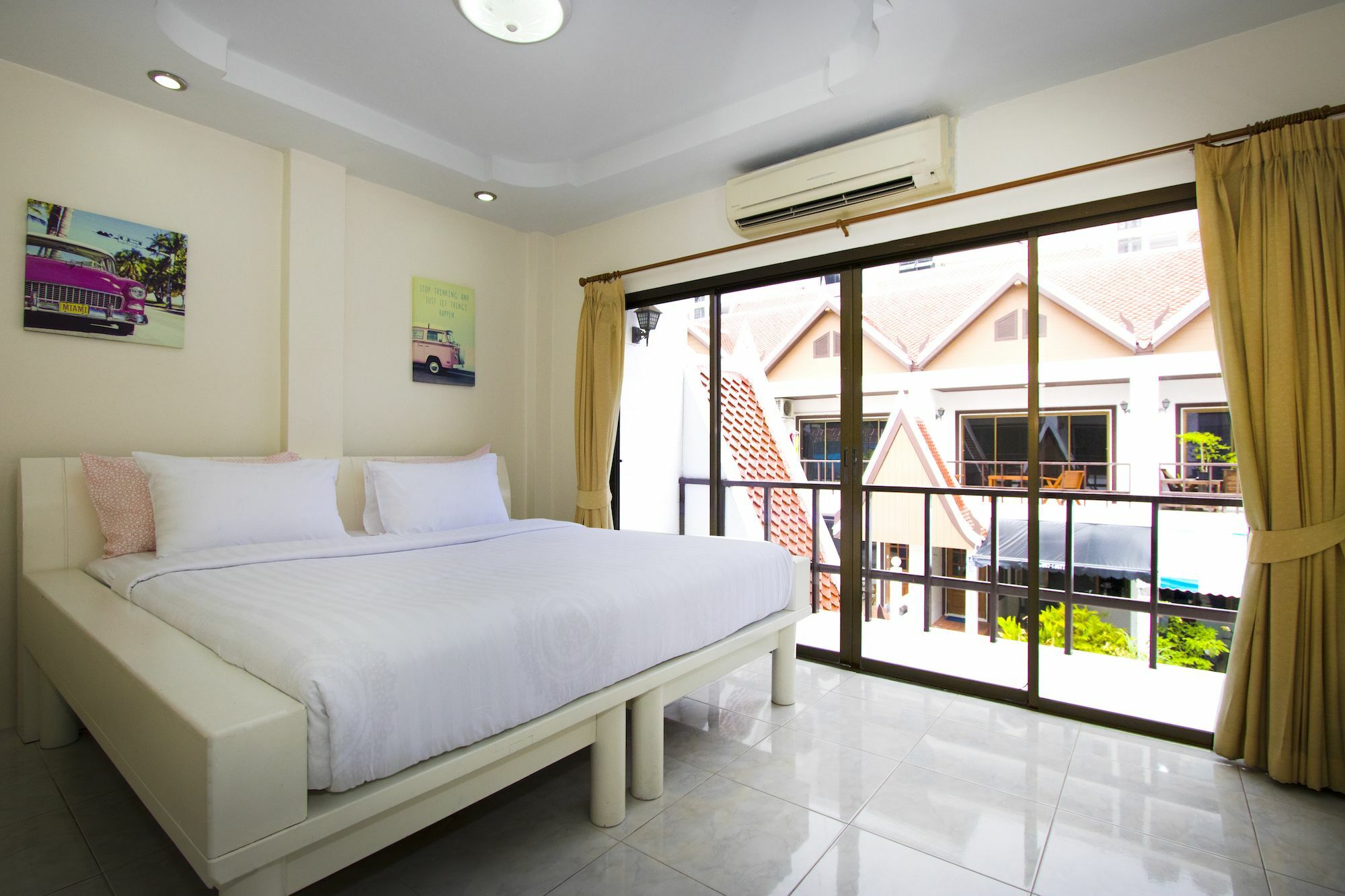 Ashford Villas Cosy Beach Pattaya Luaran gambar