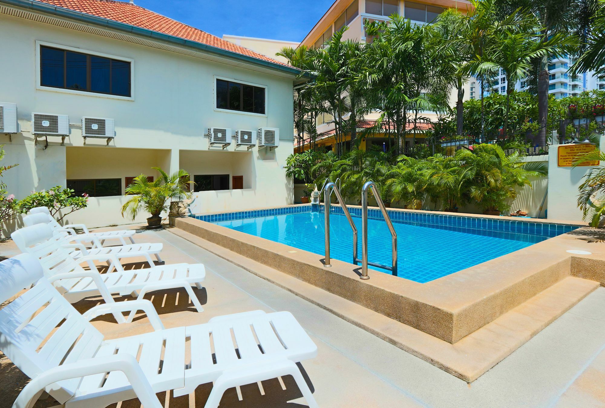 Ashford Villas Cosy Beach Pattaya Luaran gambar