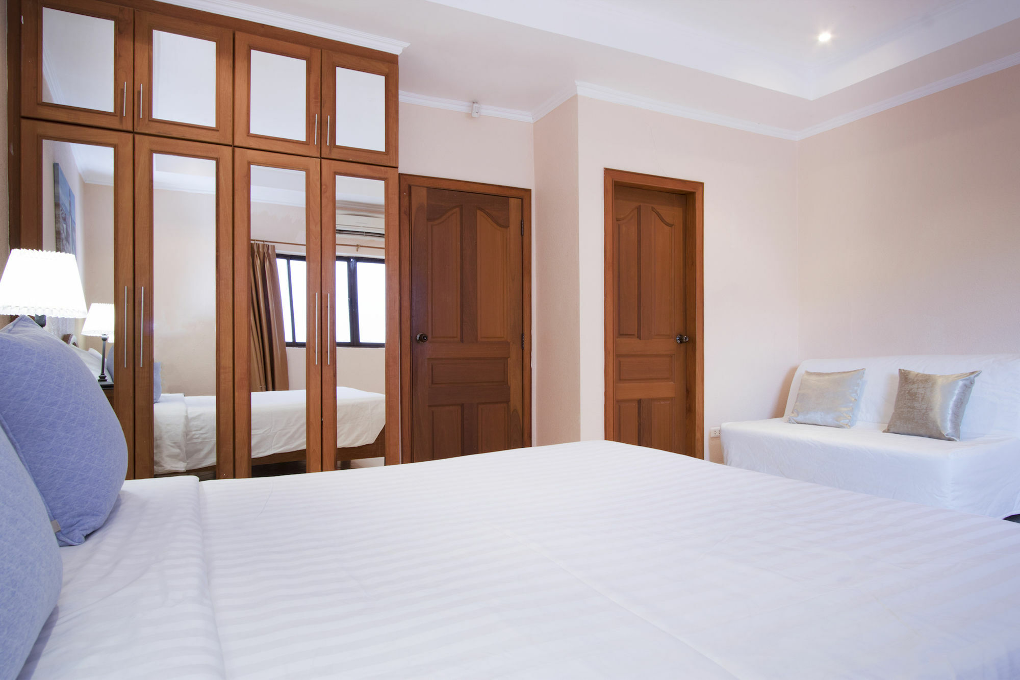 Ashford Villas Cosy Beach Pattaya Luaran gambar